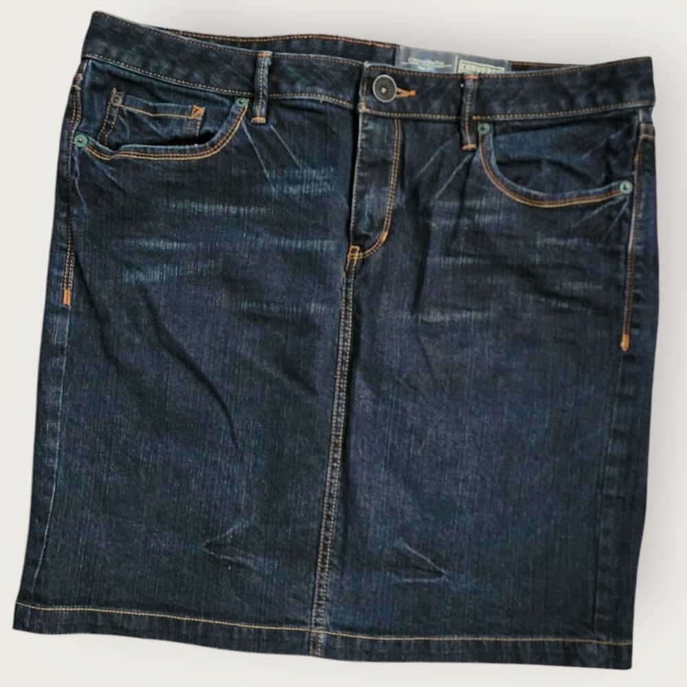 Converse One Star Skirt Women's Sz 14 back slit denim mini dark wash
